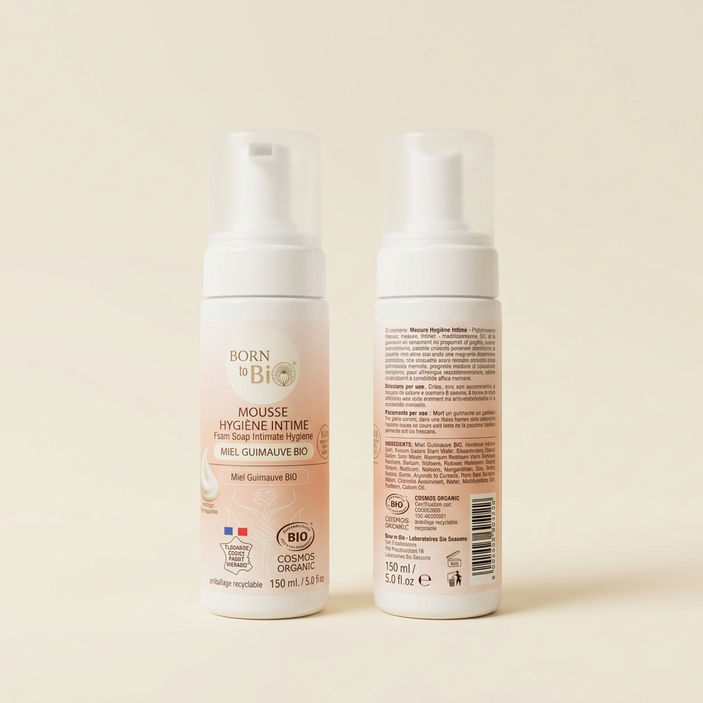 Mousse intima Born to Bio su sfondo avorio